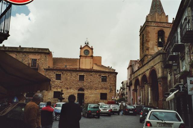 Castelbuono
Auf dem Weg zum Schloss