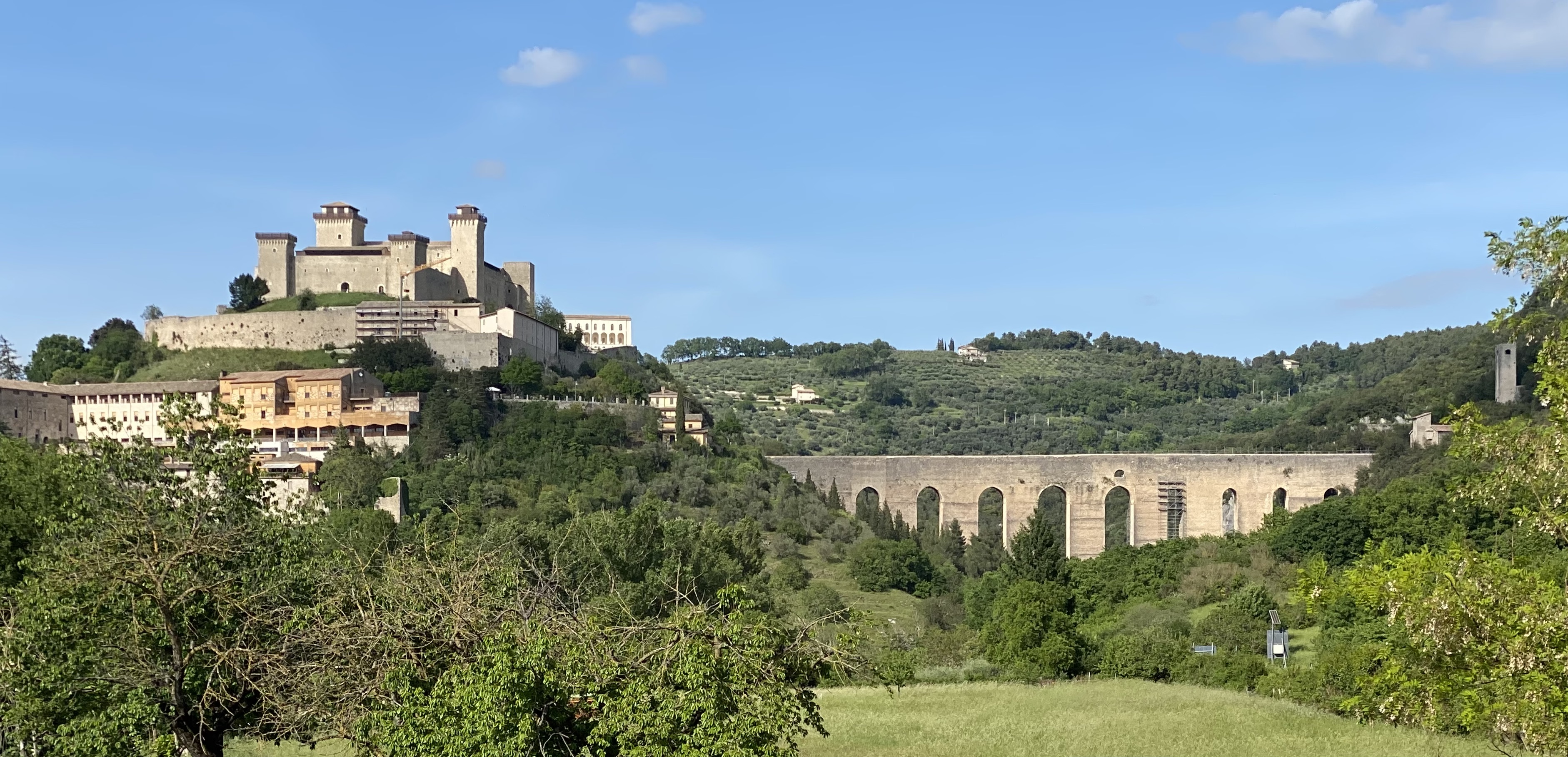 Blick zurück nach Spoleto