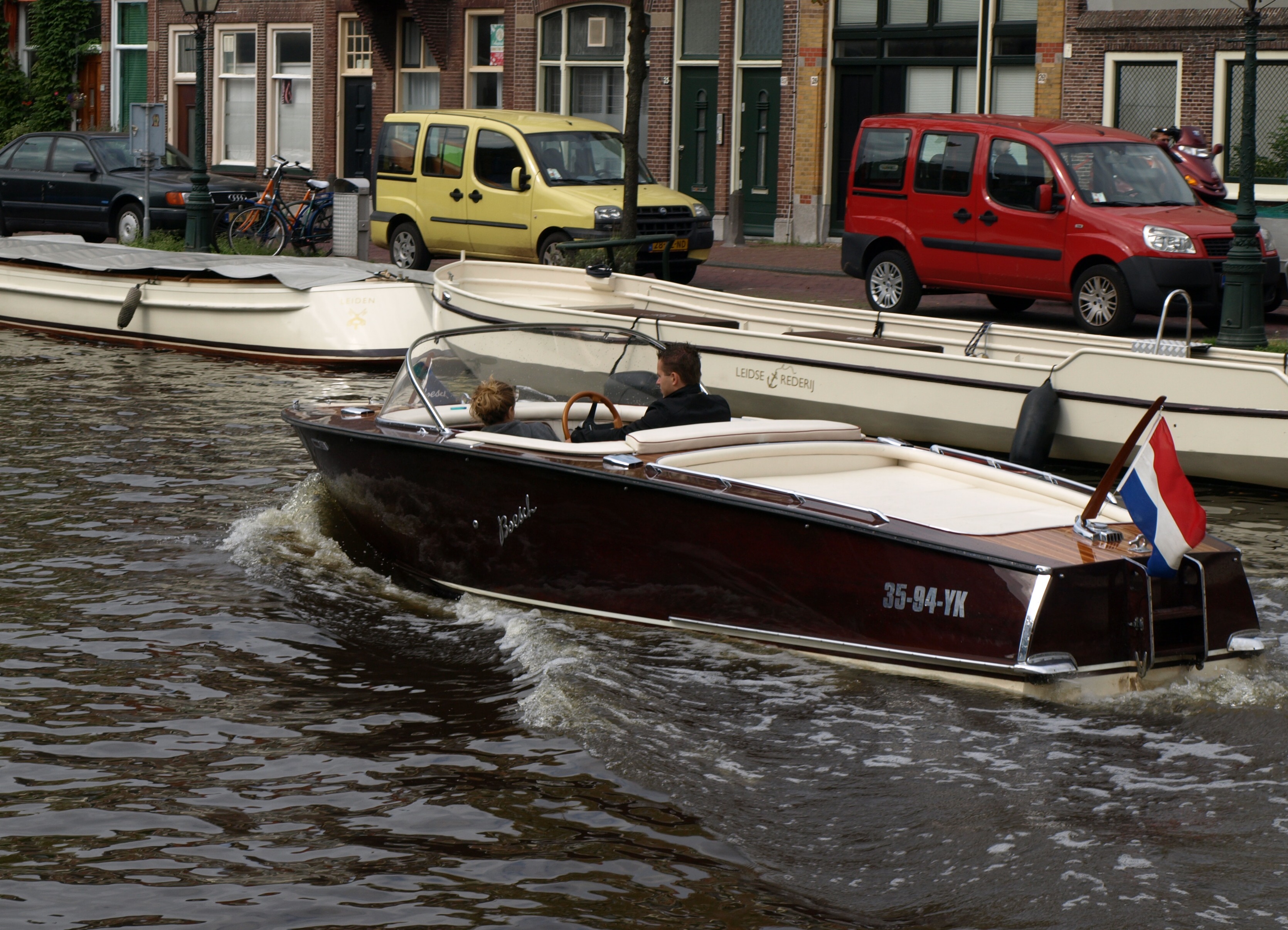 Bösch Motorboot auch in Holland