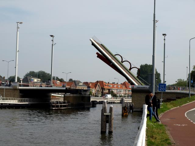 Offenen Brücke(n)