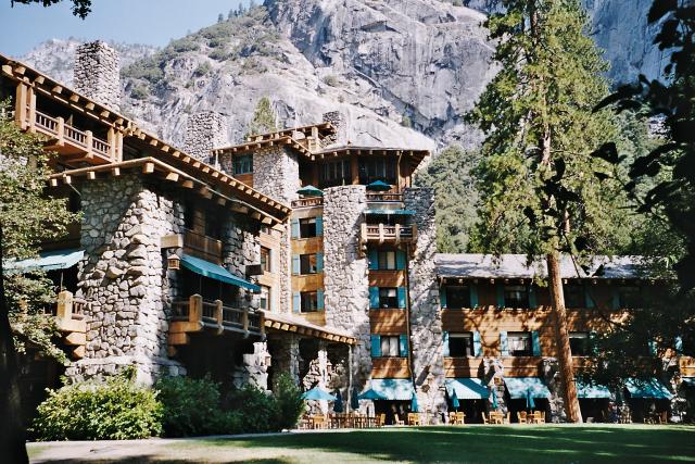 07__The Ahwahnee Hotel