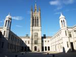 Im Hof des Marischal College