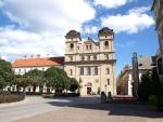 Theater und Jesuitenkirche