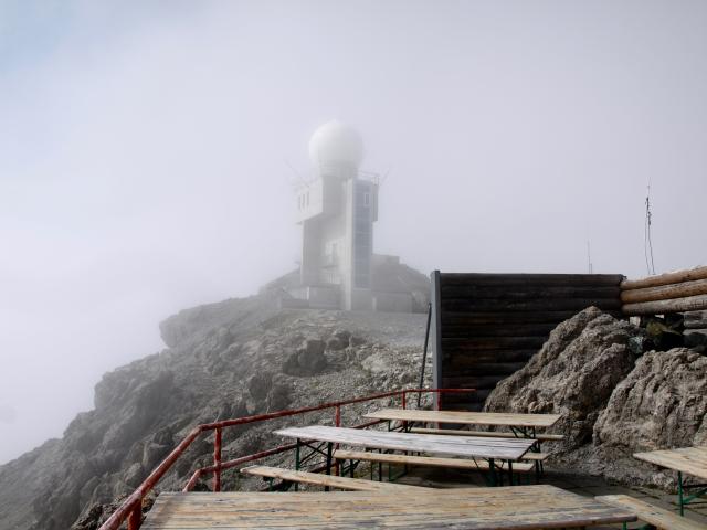P8109003