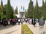 Die Mausoleen der Dichter Hafis und Saadi sind bei den Iranern beliebte Ausflugsziele