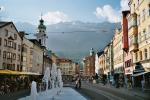 08 Innsbruck die Wolken vor dem Karwendelgebirge verziehen sich